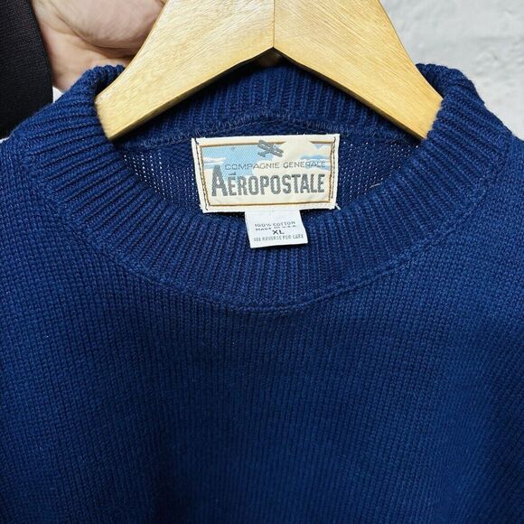 Vintage 90s Aeropostale Textured Embossed Logo Knit Cotton Crewneck Sweater - Picture 1 of 6